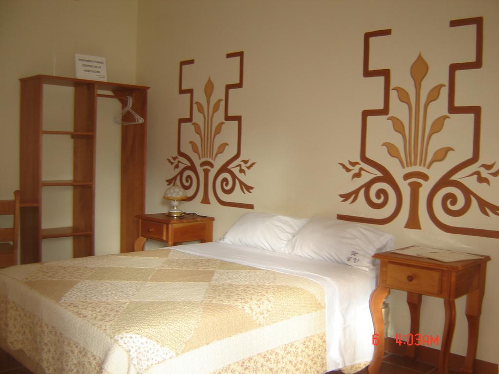 Chiquimula Hostal Casa Vieja מראה חיצוני תמונה